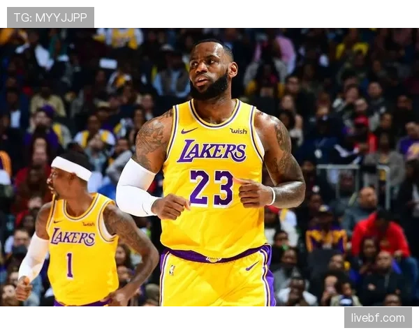 湖人詹姆斯球权集中度提升，真实投篮率63.2%效率可观